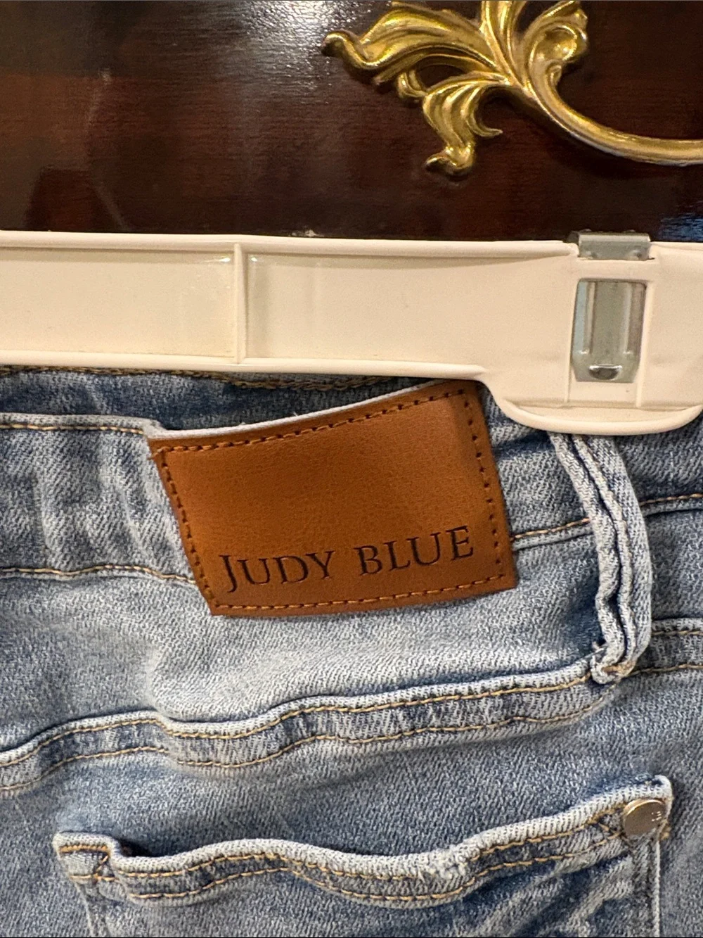 Judy Blue shorts - Picture 3 of 4